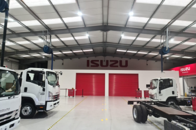 Isuzu Truck UK 1